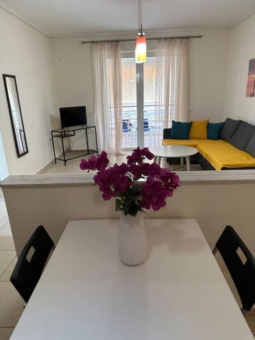 Riviera Beach, Seaside Spacious Apt. Anavyssos Exterior photo